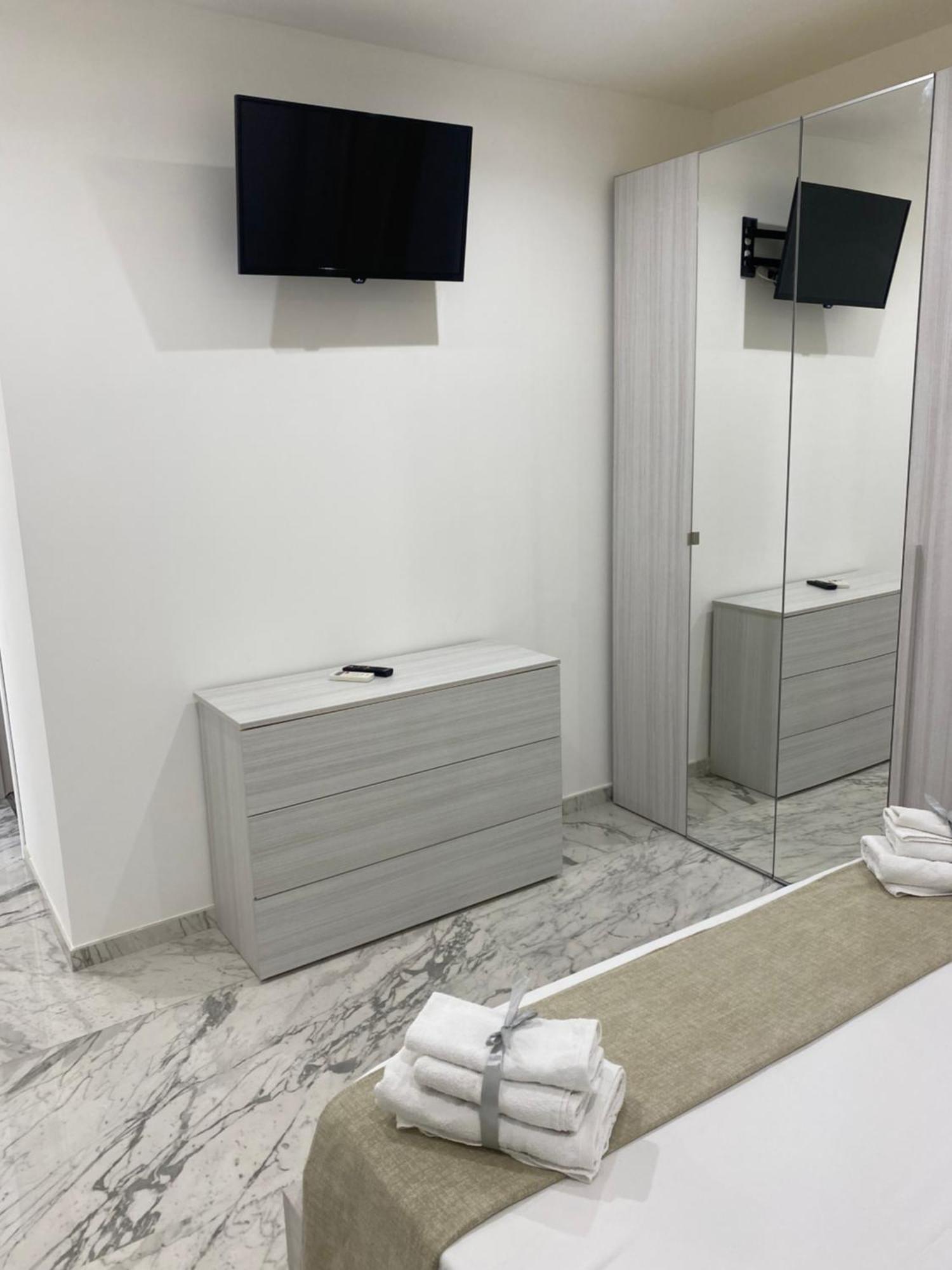 B&B De Rossi185 Барі Екстер'єр фото